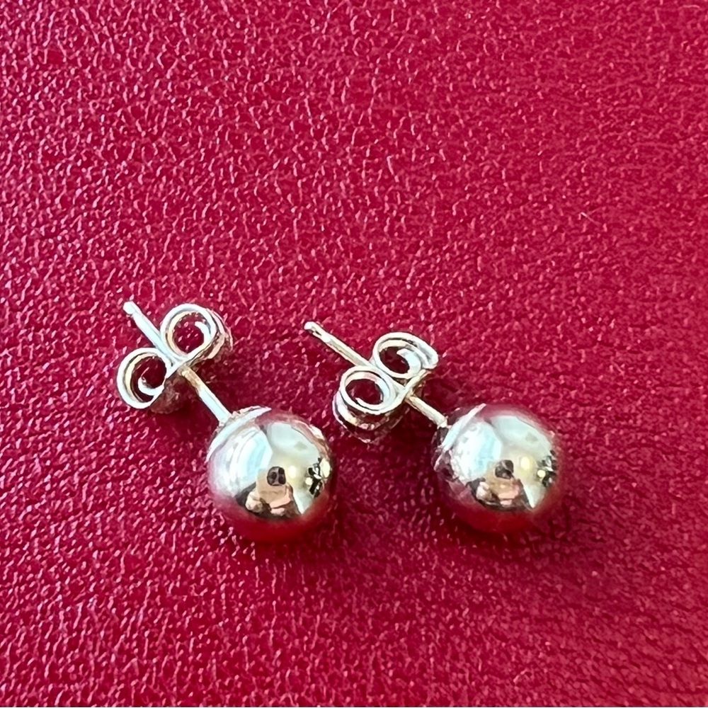 Timeless 14k gold Ball Stud Earrings